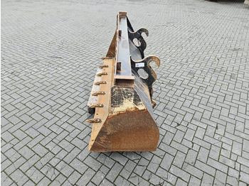 Bucket for Construction machinery JCB 4CX-125/38100-2,34 MTR-Bucket/Schaufel/Dichte bak: picture 3