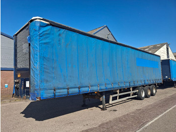 Curtainsider semi-trailer