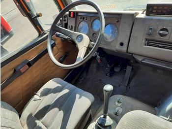 Truck Mercedes-Benz 914: picture 4