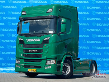 Tractor unit SCANIA S 450