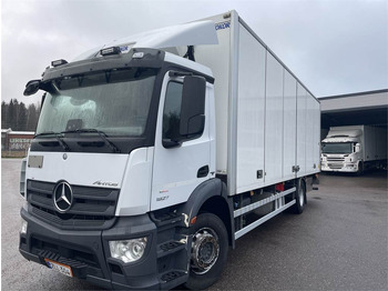 Box truck MERCEDES-BENZ Antos 1827