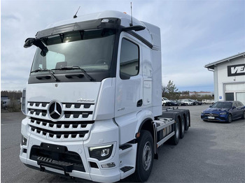 Hook lift truck MERCEDES-BENZ Arocs