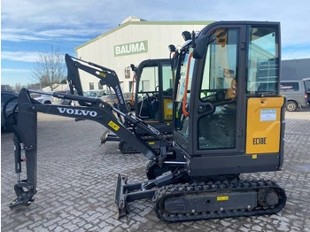 Mini excavator Volvo EC 18 E MIETE / RENTAL (12001764): picture 2