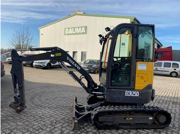 Mini excavator VOLVO ECR25D