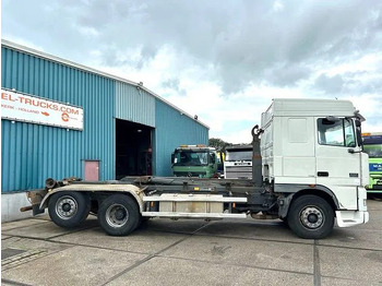 Hook lift truck DAF 95.480 XF SPACECAB 6x2 WITH HOOK-ARM SYSTEM (EURO 3 / ZF16 MANUAL GEARBOX / ZF-INTARDER / STEEL-/AIR SUSPENSION / AIRCONDITIONIN: picture 4