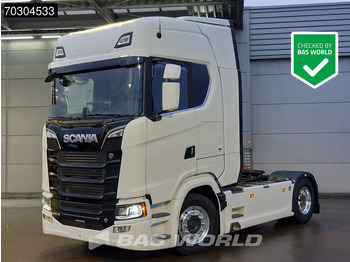 Tractor unit SCANIA S 660