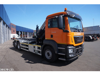 Hook lift truck, Crane truck MAN TGS 26.420 HMF 21 Tonmeter laadkraan Just 170.296 km!: picture 3