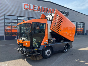 Road sweeper RAVO