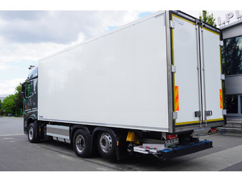 Refrigerator truck MERCEDES-BENZ Actros 2548 MP5 / Krone Refrigerator Multitemperature / Doppelstock 36 EPAL / GIGA Space cabin: picture 5