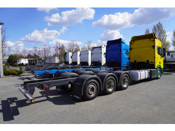 Leasing of SCANIA R650 V8 / 650 HP/ frame 8.8 m / steered 4th axis / 20 units SCANIA R650 V8 / 650 HP/ frame 8.8 m / steered 4th axis / 20 units: picture 2 Leasing of SCANIA R650 V8 / 650 HP/ frame 8.8 m / steered 4th axis / 20 units SCANIA R650 V8 / 650 HP/ frame 8.8 m / steered 4th axis / 20 units: picture 2