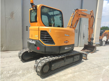 Mini excavator HYUNDAI R60CR-9A: picture 4