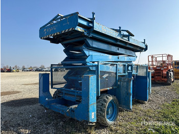 Scissor lift GENIE