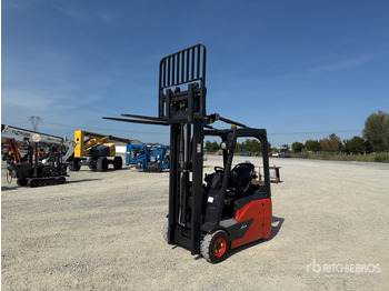 Electric forklift LINDE E15