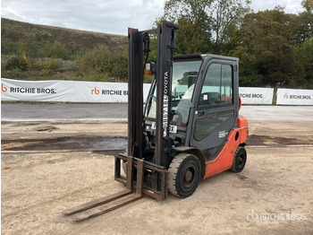 LPG forklift 2014 Toyota 02-8FGF25 2014 Toyota 8FG25 Forklift Forklift: picture 3