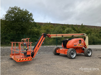 Articulated boom JLG 600AJ