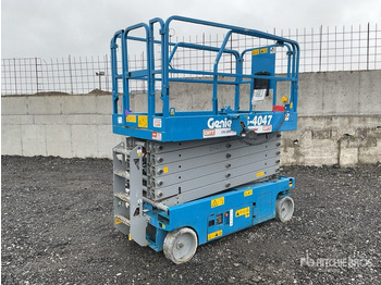 Scissor lift GENIE