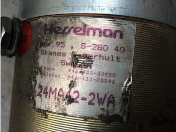 Engine and parts for Material handling equipment DC, Pump Motor: picture 4