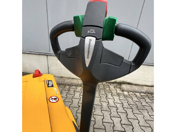 Stacker Jungheinrich EJC112: picture 3