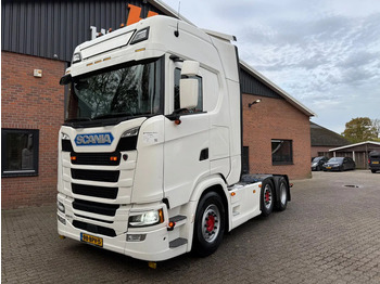 Tractor unit SCANIA S 450