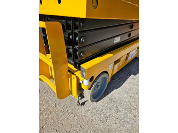 Scissor lift Haulotte Compact 10 N: picture 3