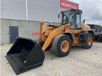 Wheel loader CASE