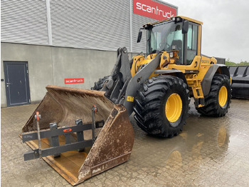 Wheel loader VOLVO L90F