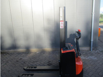 Stacker BT SWE 080L: picture 2 Stacker BT SWE 080L: picture 2