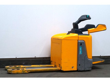 Pallet truck JUNGHEINRICH ERE