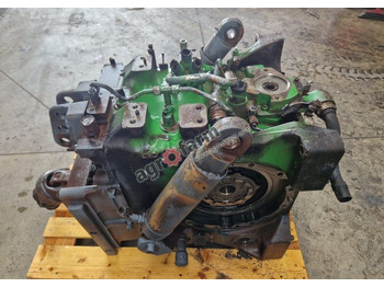 Gearbox Tylny most John Deere 6195R: picture 3