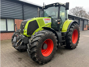 Farm tractor CLAAS Axion 850