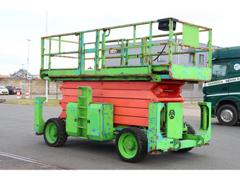 Scissor lift GENIE
