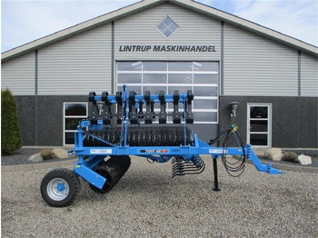 Farm roller