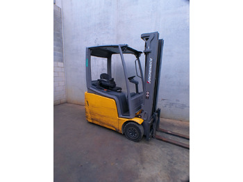 Electric forklift JUNGHEINRICH EFG