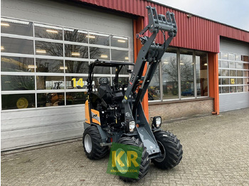 New Compact loader G1500 Giant: picture 3