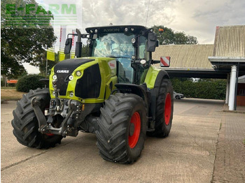 Farm tractor CLAAS Axion 830