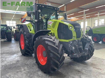Farm tractor CLAAS Axion 810