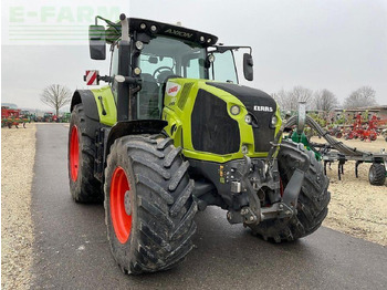 Farm tractor CLAAS Axion 870