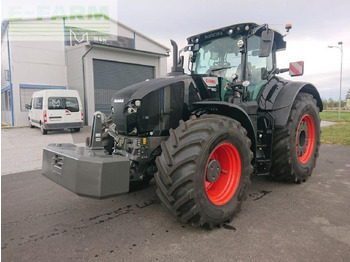 Farm tractor CLAAS Axion 960