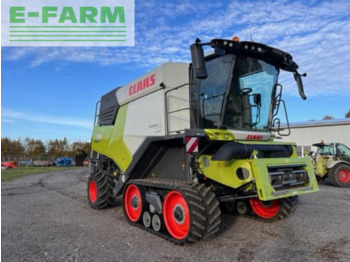 Combine harvester CLAAS