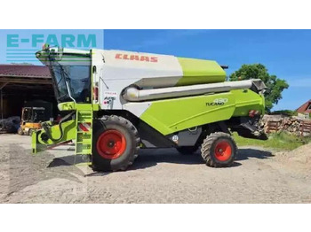 Combine harvester CLAAS Tucano 430