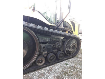 Farm tractor Challenger mt755a: picture 2