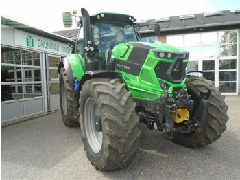 Farm tractor DEUTZ Agrotron 7