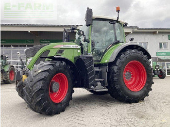 Farm tractor FENDT 724 Vario