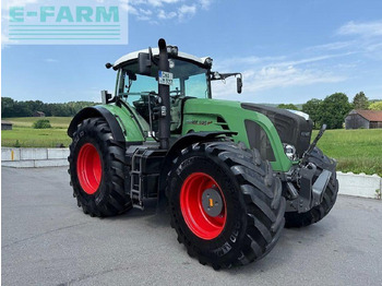 Farm tractor FENDT 927 Vario