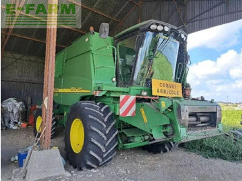 Combine harvester JOHN DEERE