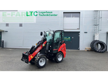 Compact loader