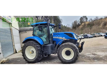 Farm tractor New Holland t7.210 sw: picture 3