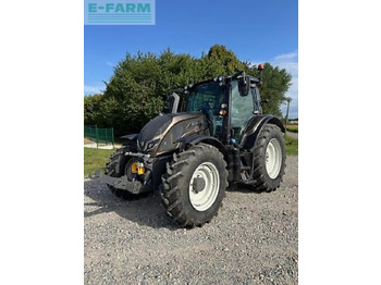 Farm tractor VALTRA N-series