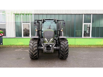 Farm tractor VALTRA N-series