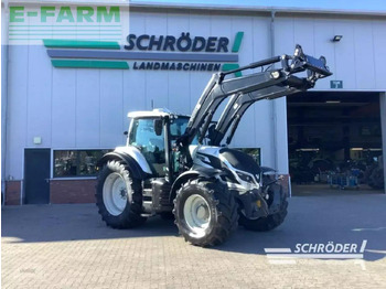 Farm tractor VALTRA T174